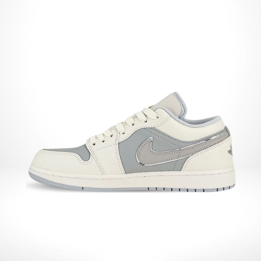 Medial side view of the Nike SB Dunk Low