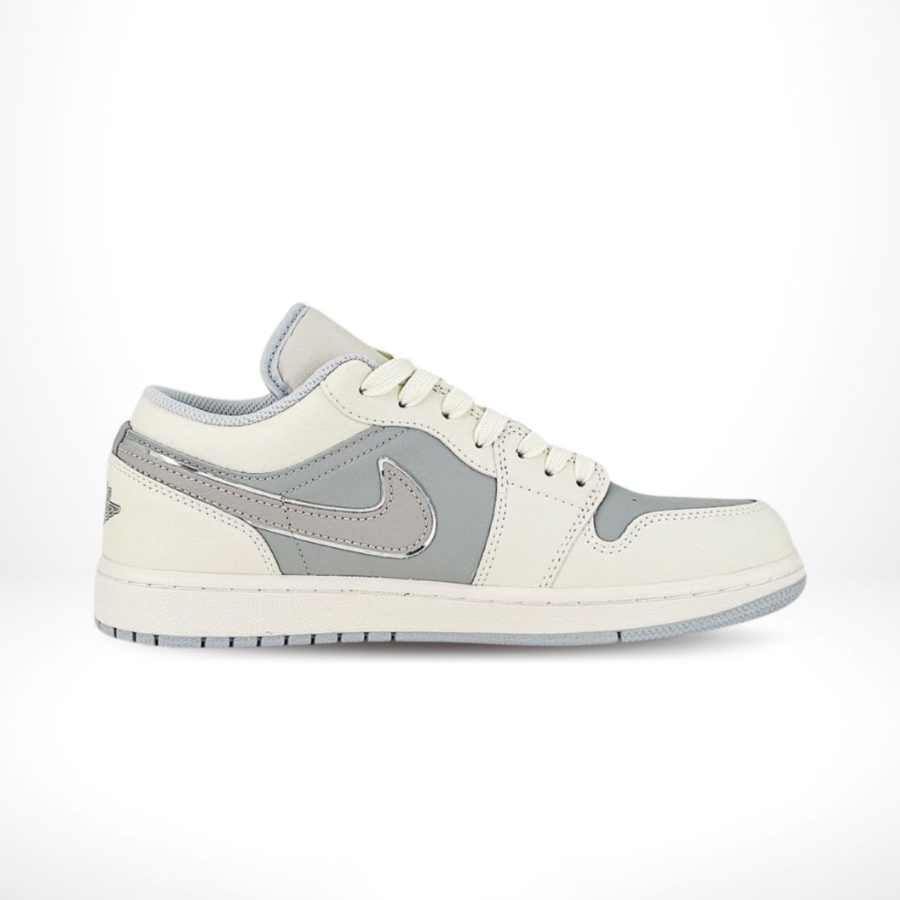 Side view of the Nike SB Dunk Low