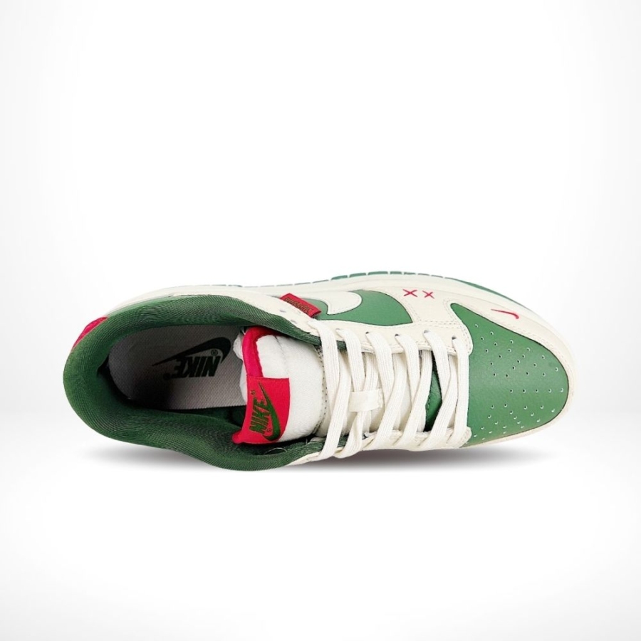 Top-down view of the Air Nike SB Dunk Low