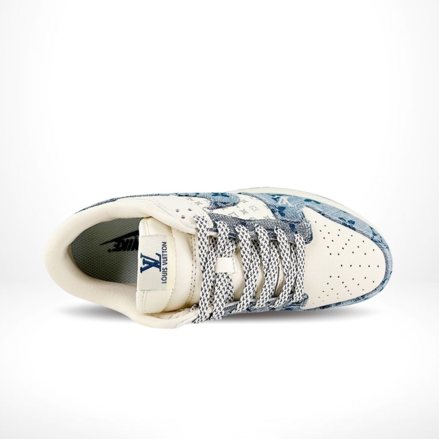 Top-down view of the Air Nike SB Dunk Low
