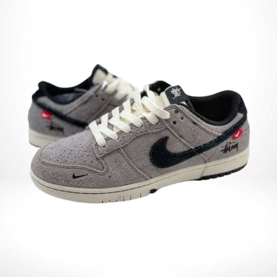 Nike SB Dunk Low X Stussy Grey Black - Image 3