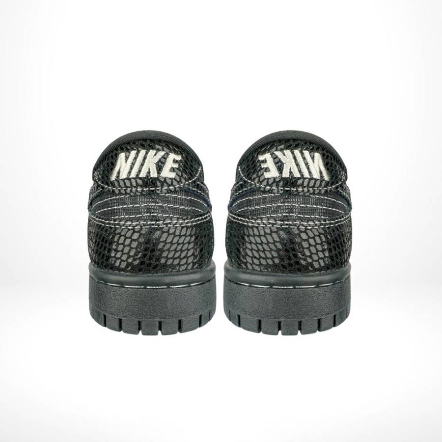 Rear view of the Air Nike Dunk Low