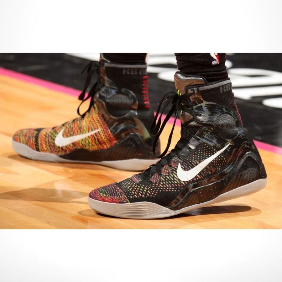 Real lifestyle image of Nike Kobe