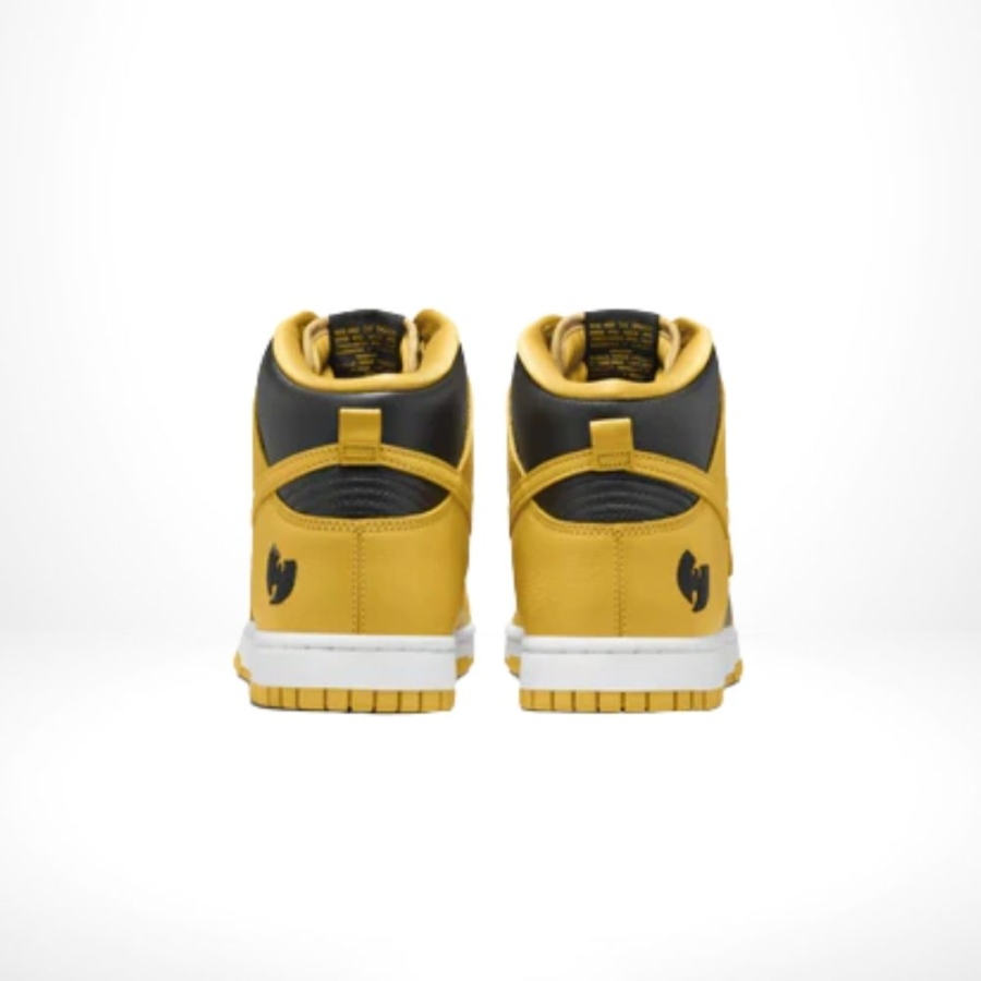 Rear view of the Air Nike Dunk Low