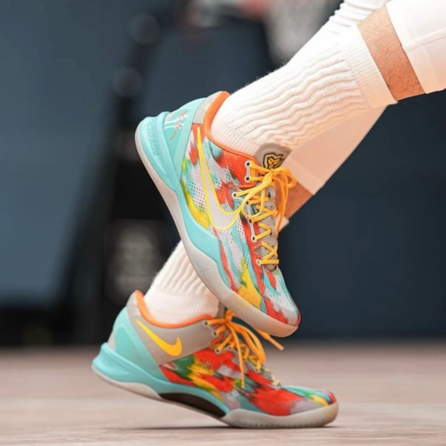Real lifestyle image of Nike Kobe