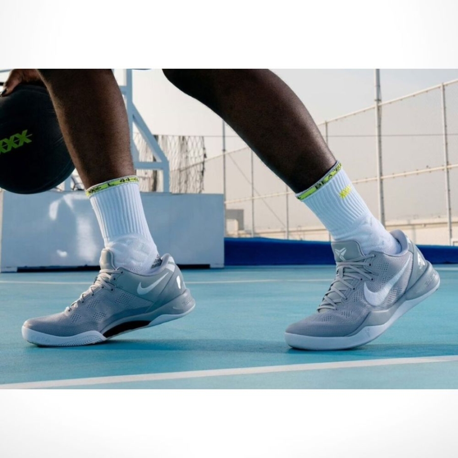 Real lifestyle image of Nike Kobe