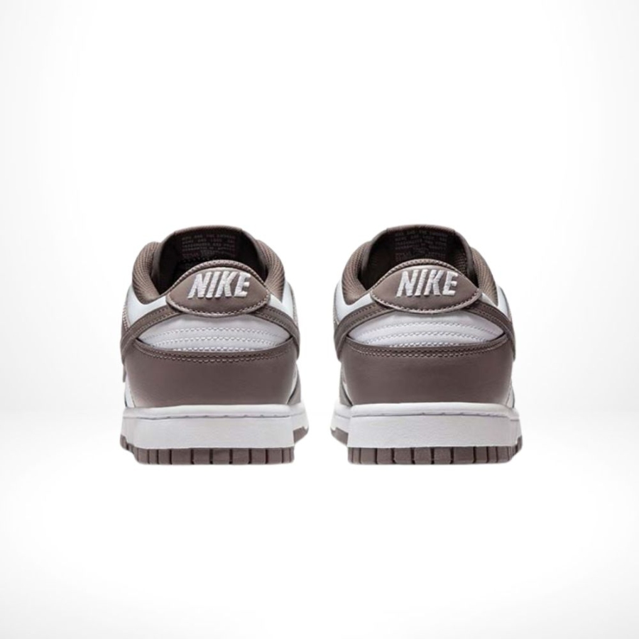 Rear view of the Air Nike Dunk Low