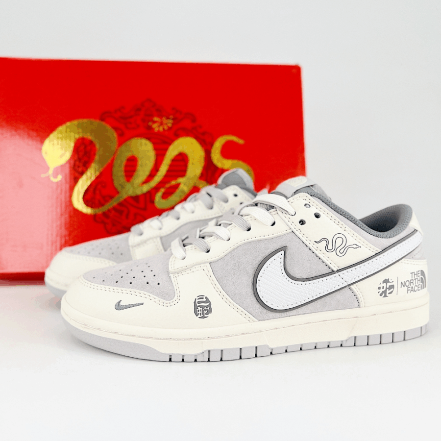 Nike SB Dunk Low Retro X The North Face Snake Year Cream White Grey - Image 7