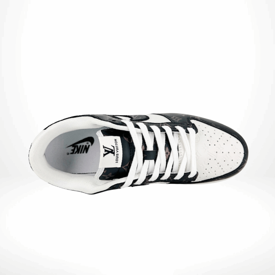 Top-down view of the Nike SB Dunk Low