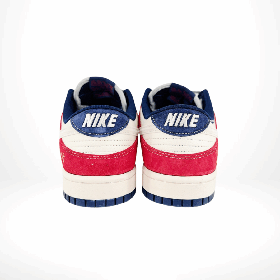 Rear view of the Nike SB Dunk Low