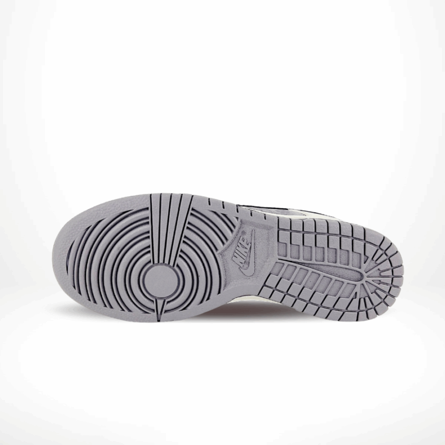 Bottom view of the Nike SB Dunk Low