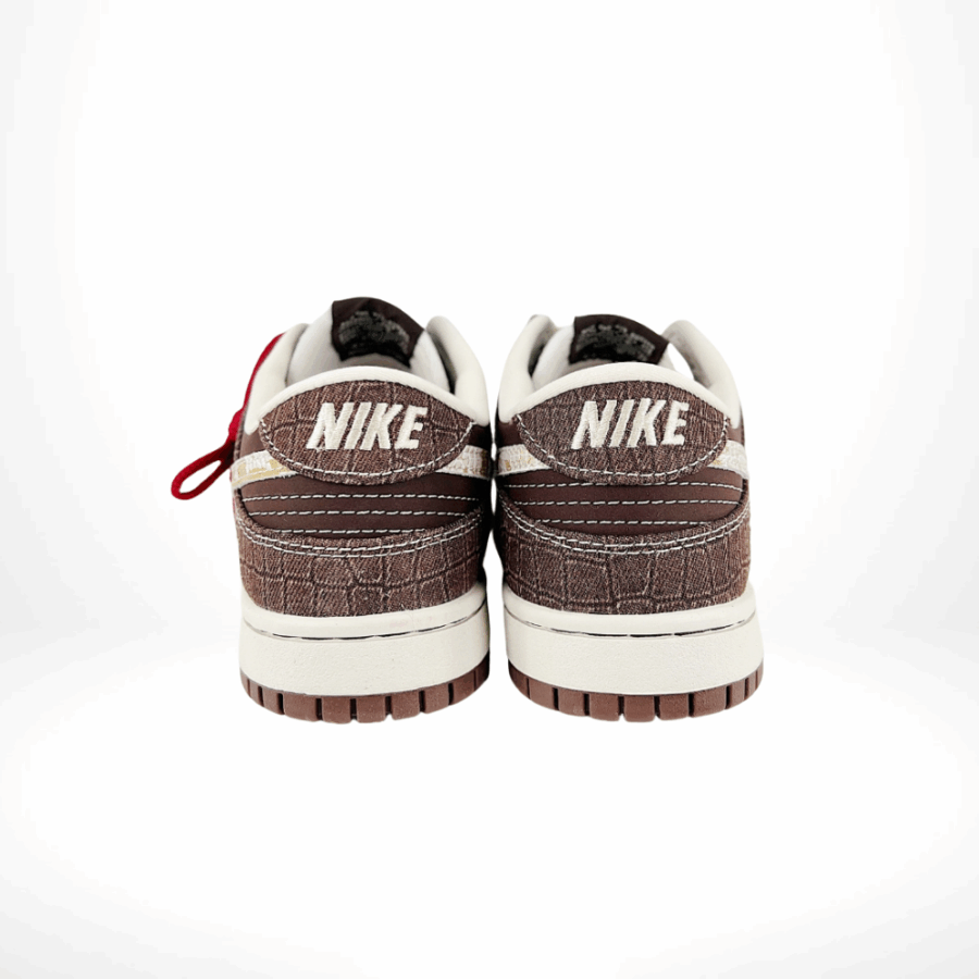 Rear view of the Nike SB Dunk Low