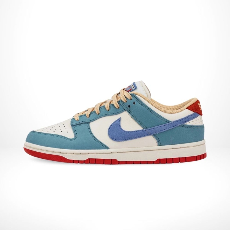 Medial side view of the Nike SB Dunk Low