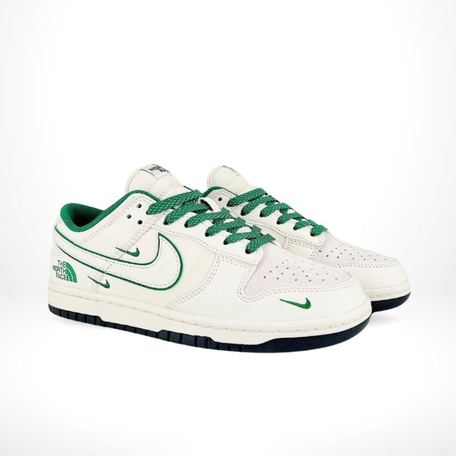 Nike SB Dunk Low X The North Face Green White - Image 2