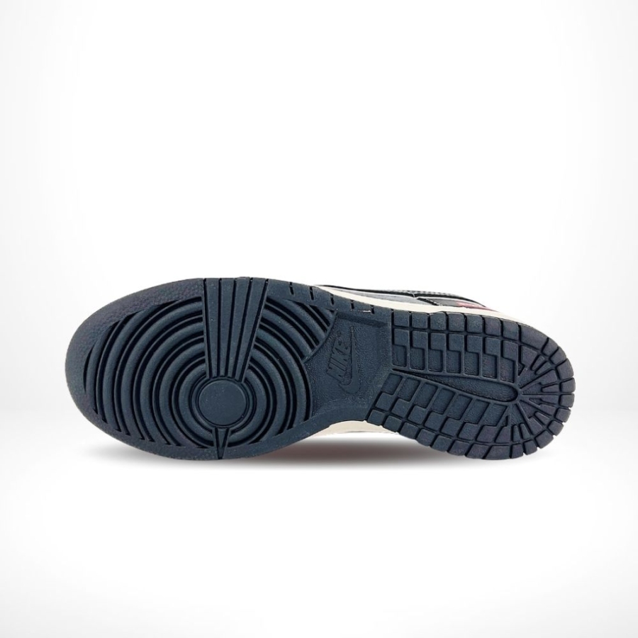 Bottom view of the Nike SB Dunk Low