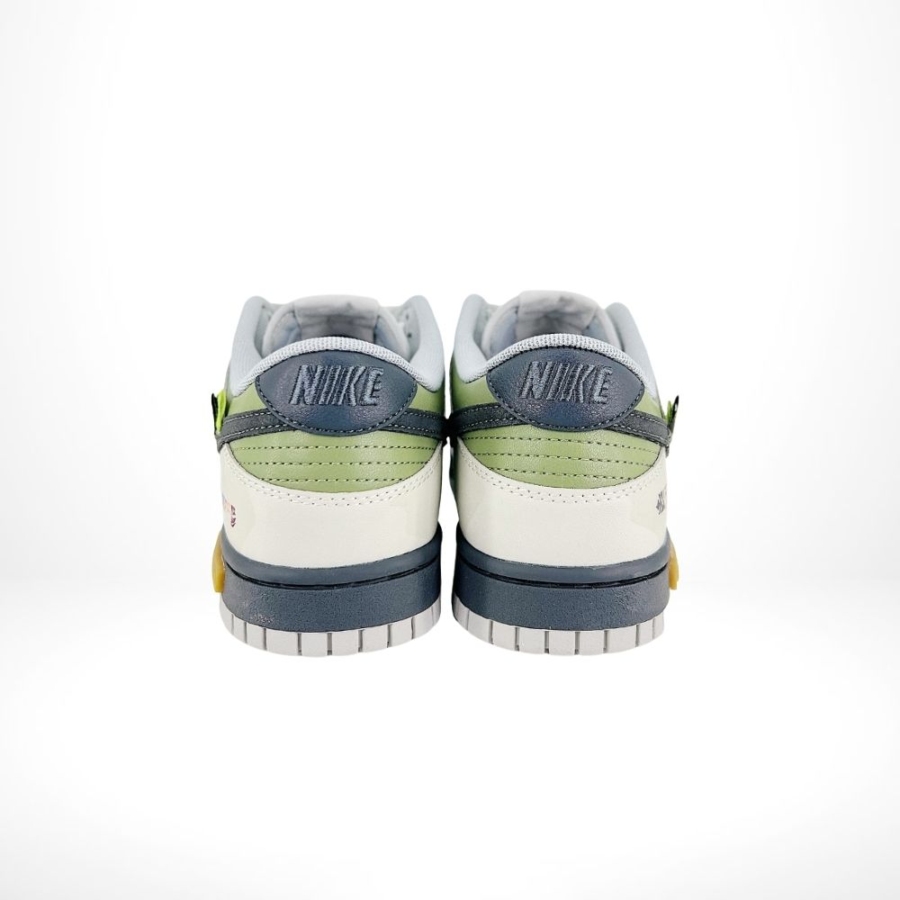 Rear view of the Nike SB Dunk Low
