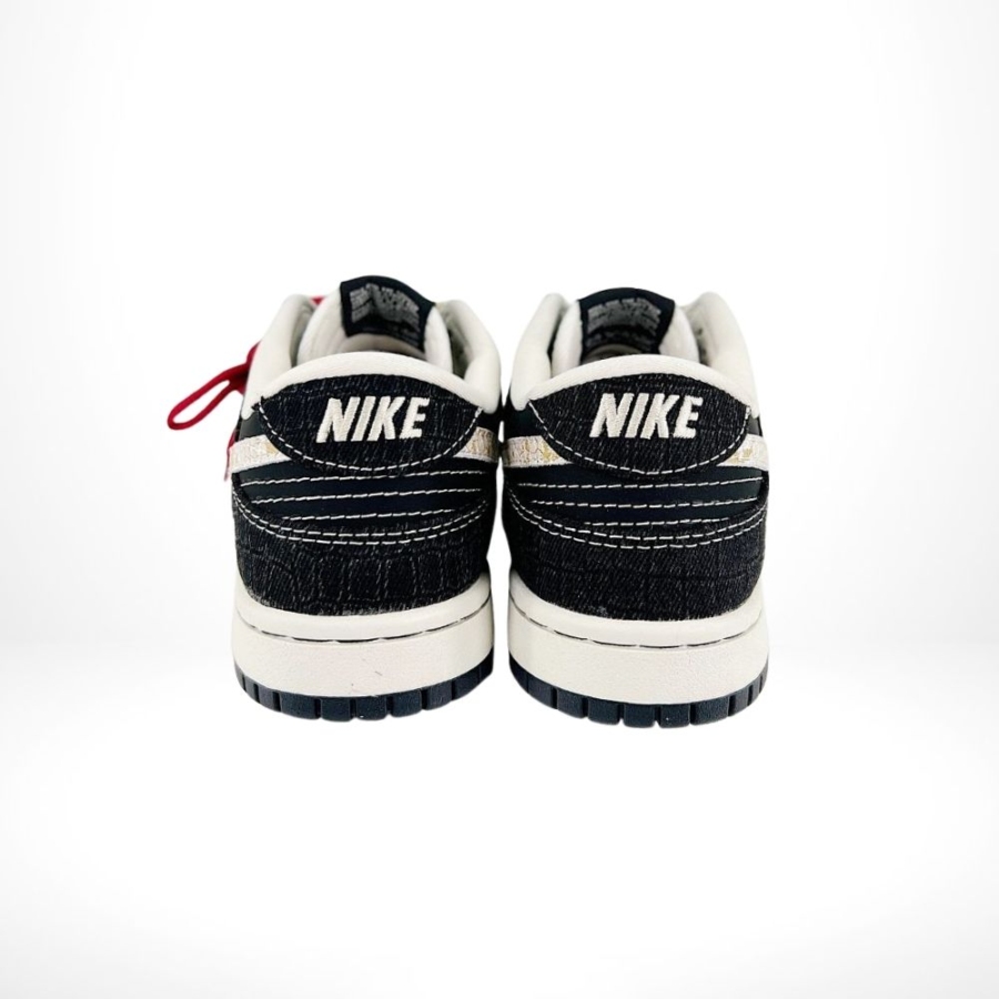 Rear view of the Nike SB Dunk Low