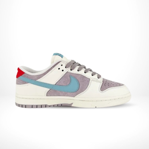 Side view of the Nike SB Dunk Low