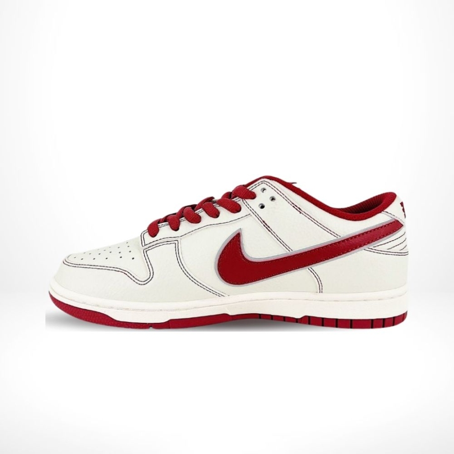 Medial side view of the Air Nike SB Dunk Low