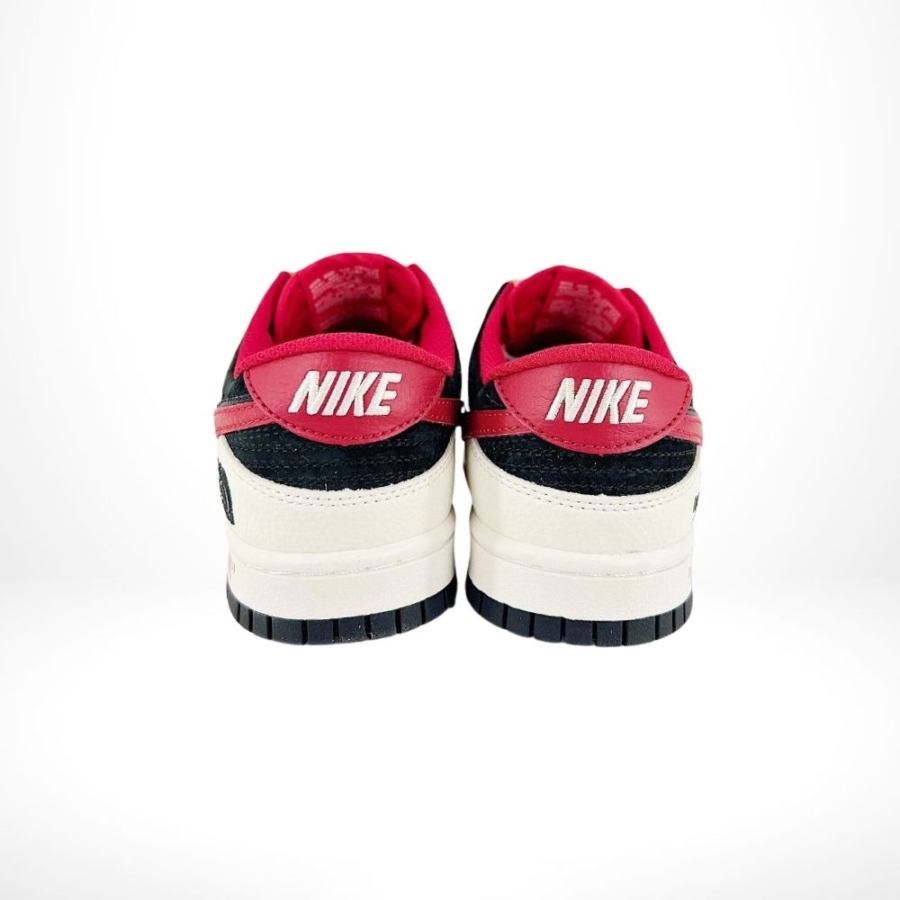 Rear view of the Nike SB Dunk Low