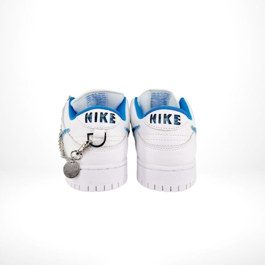 Rear view of the Nike SB Dunk Low