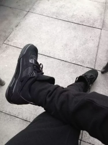 Air Jordan 4 Retro Black Cat 2020 photo review