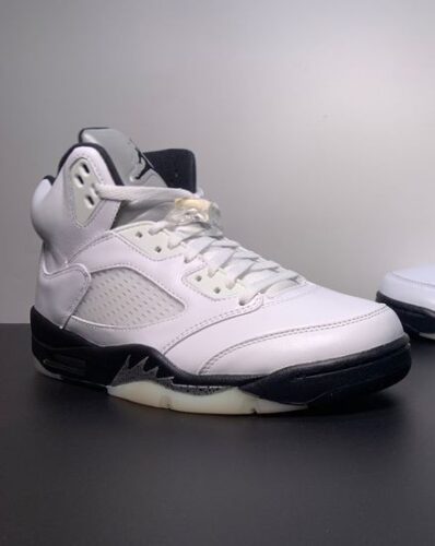Air Jordan 5 Retro Reverse Metallic 2024 photo review