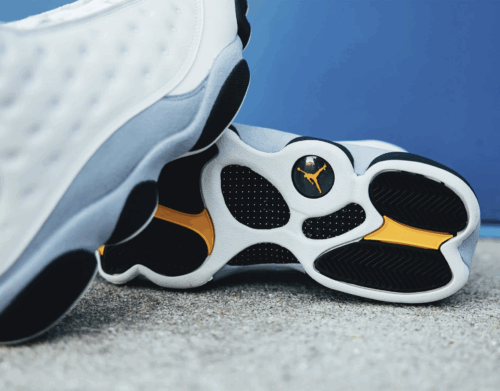 Air Jordan 13 Retro Ochre Blue photo review