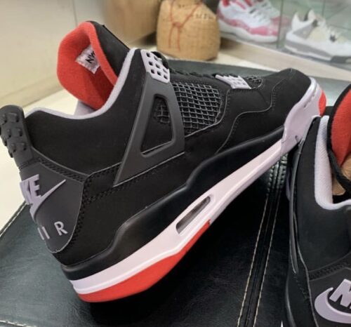 Air Jordan 4 Retro OG Bred photo review