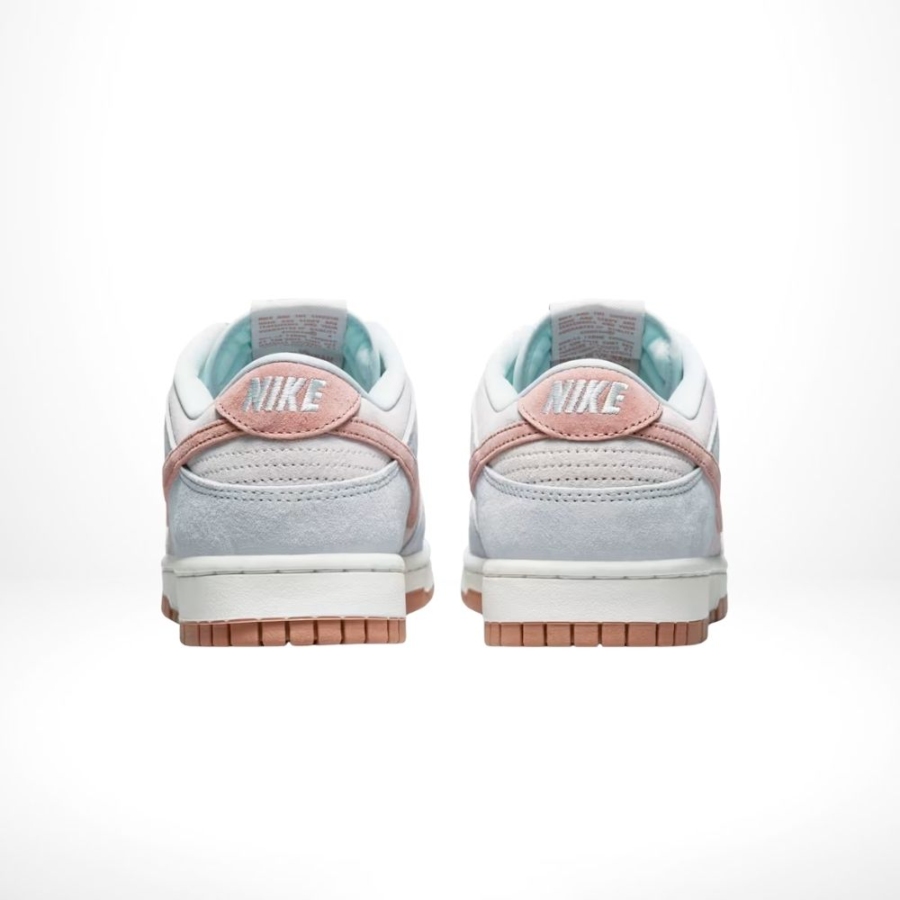 Rear view of the Air Nike Dunk Low