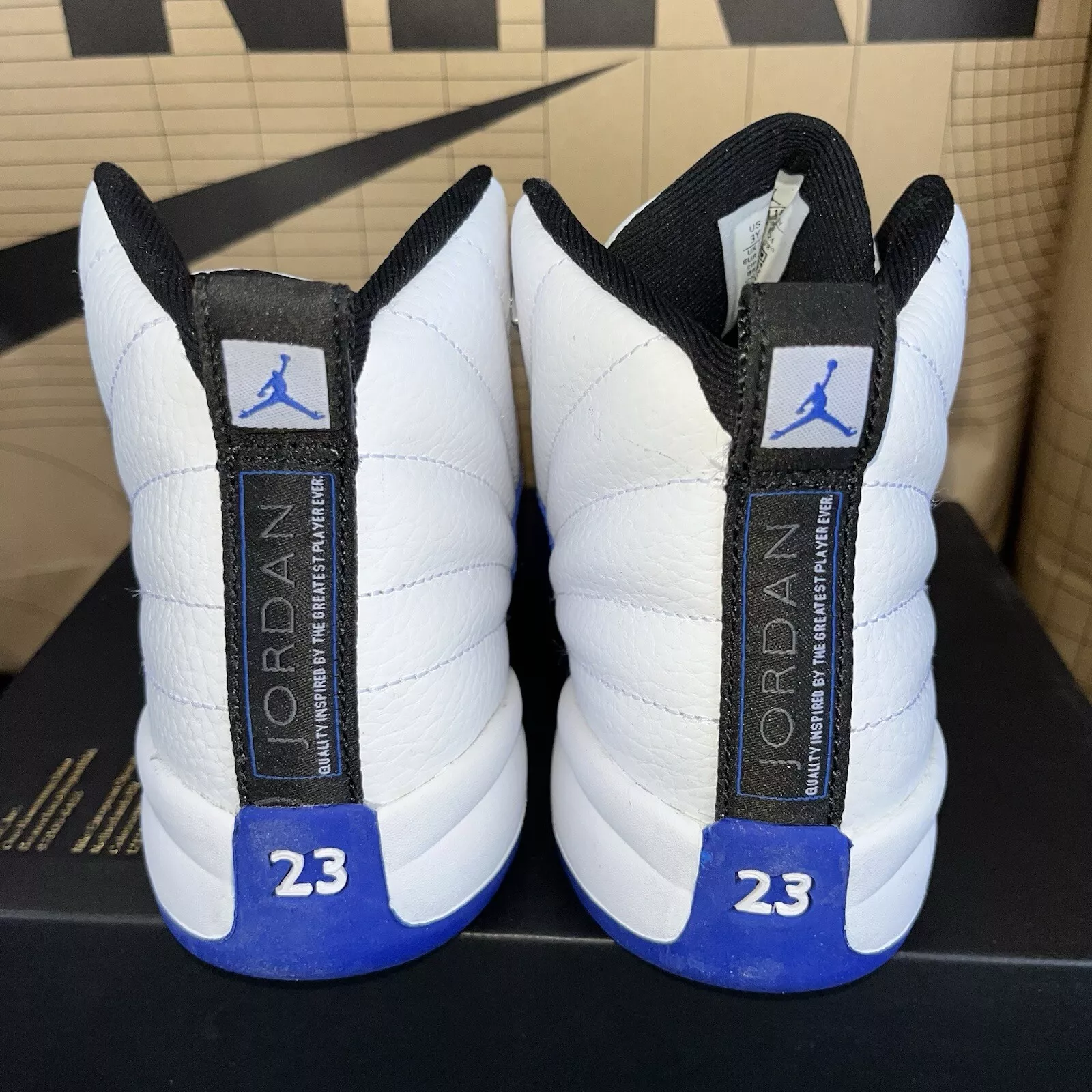 Air Jordan 12 Retro Blueberry photo review