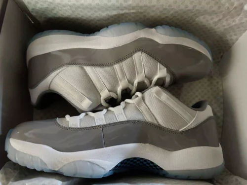 Air Jordan 11 CMFT Low Wolf Grey White photo review