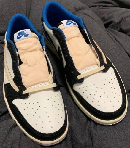 Air Jordan 1 Retro Low OG X Travis Scott X Fragment Royal Blue SP photo review
