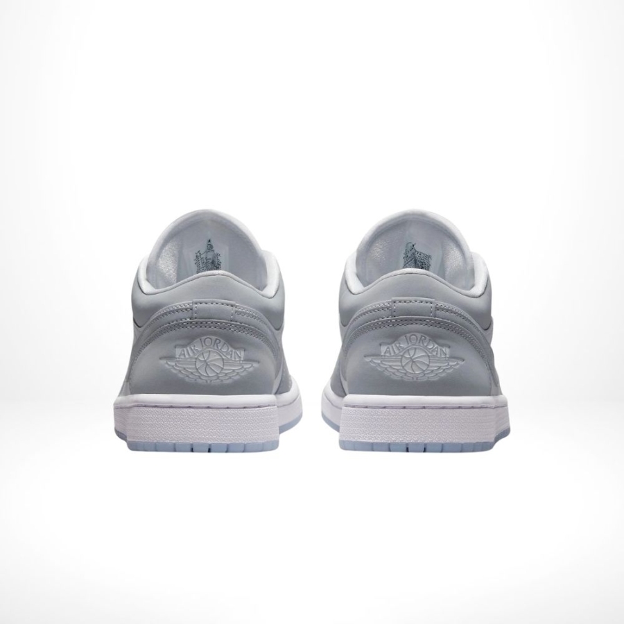 Rear view of the Air Jordan 1