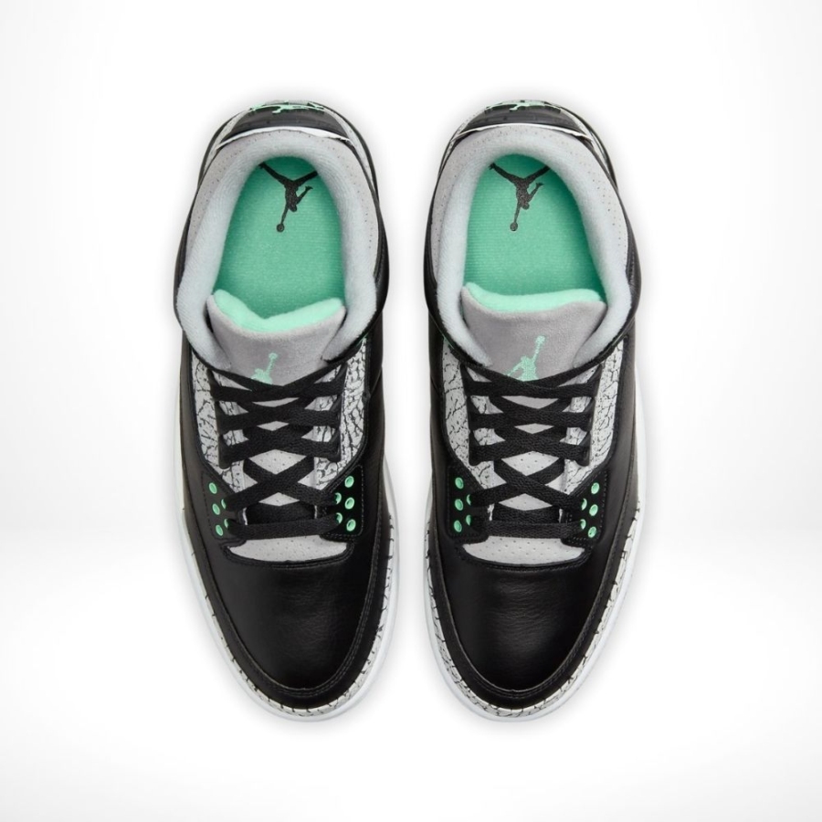 Top-down view of the Air Jordan 3