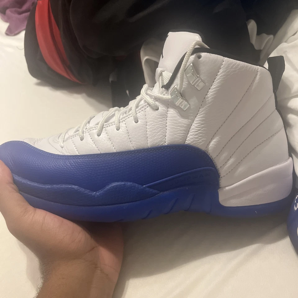 Air Jordan 12 Retro Blueberry photo review